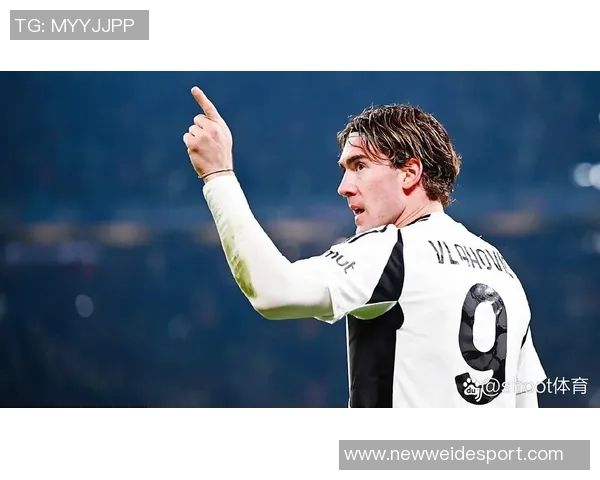 意媒称B席冬窗或离队巴萨尤文米兰等豪门争抢