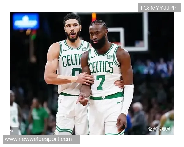 美职篮新赛季东部展望：绿军重建之路与三强争霸的激烈对决